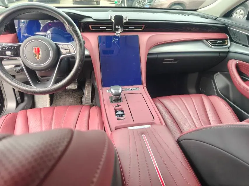 2024 HongQi H5 2.0T 224HP L4 8AT,autocango,china used car exporter,china ev exporter,chinese used car exporter,chinese used ev exporter