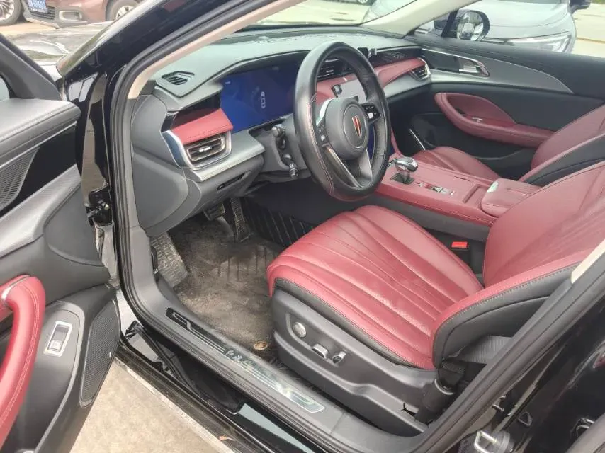 2024 HongQi H5 2.0T 224HP L4 8AT,autocango,china used car exporter,china ev exporter,chinese used car exporter,chinese used ev exporter