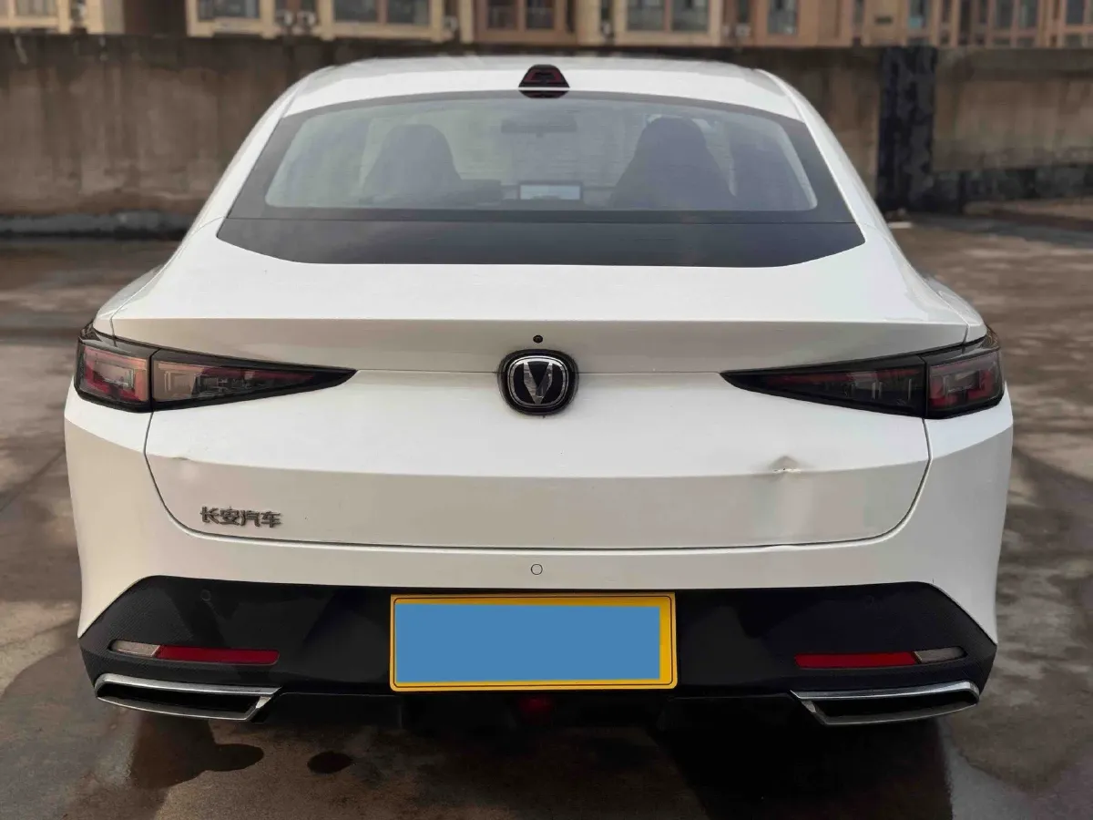 2023 ChangAn Oshan Z6 1.5T 188HP L4 7DCT,autocango,china used car exporter,china ev exporter,chinese used car exporter,chinese used ev exporter
