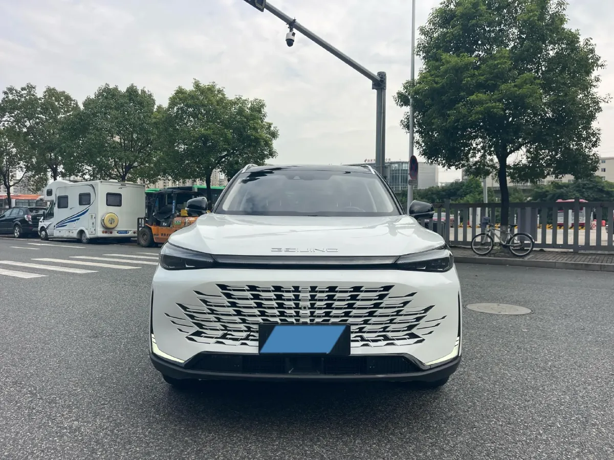 2023 BeiJing Auto X7 1.5T 188HP L4 7DCT,autocango,china used car exporter,china ev exporter,chinese used car exporter,chinese used ev exporter