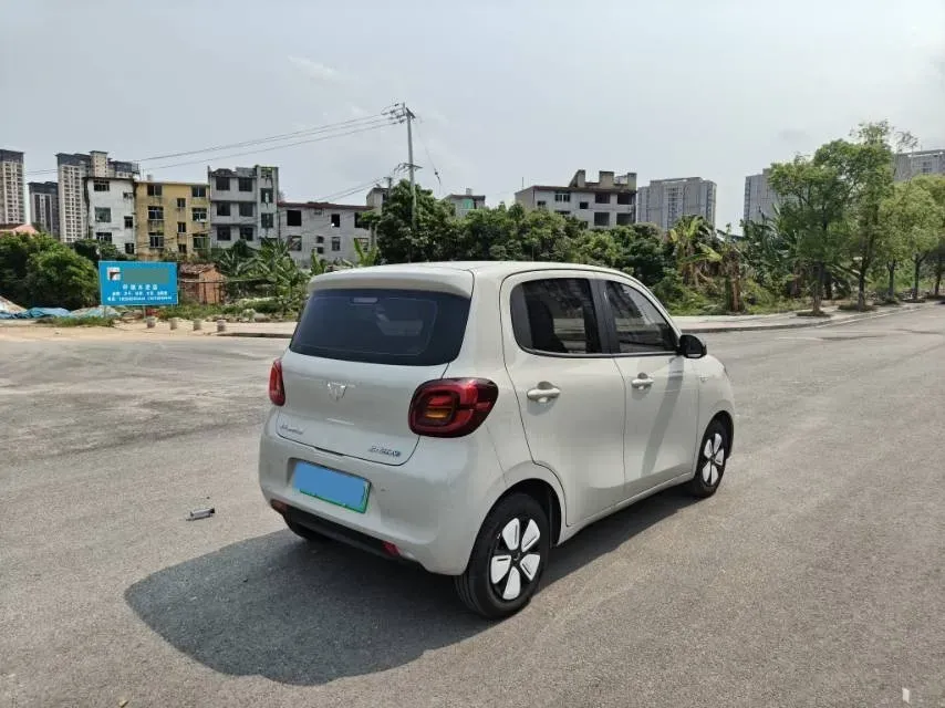 2025 WuLing HongGuang MINI EV BEV 16.2KWH,autocango,china used car exporter,china ev exporter,chinese used car exporter,chinese used ev exporter