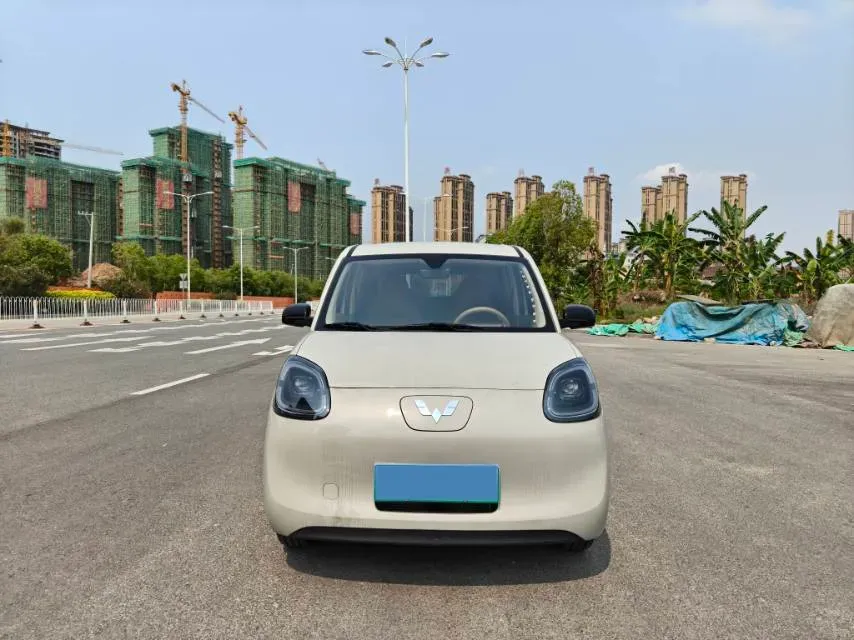 2025 WuLing HongGuang MINI EV BEV 16.2KWH,autocango,china used car exporter,china ev exporter,chinese used car exporter,chinese used ev exporter