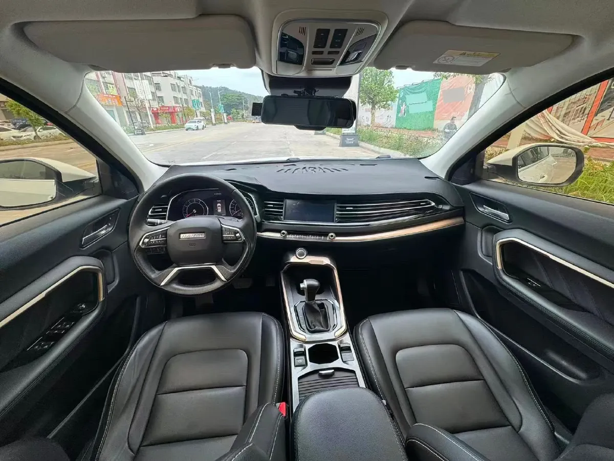 2019 Haval H6 1.5T 169HP L4 7DCT,autocango,china used car exporter,china ev exporter,chinese used car exporter,chinese used ev exporter