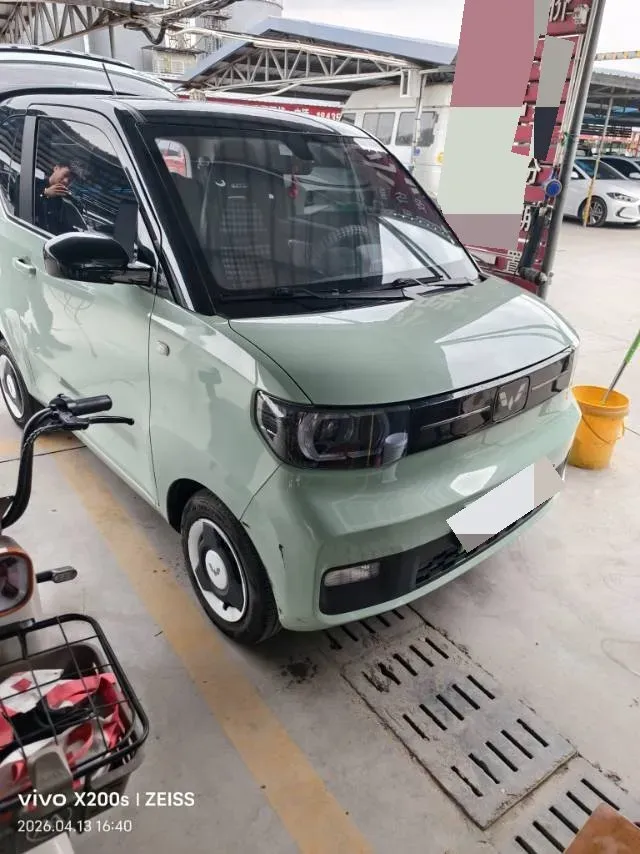 2022 WuLing HongGuang MINI EV BEV 13.9KWH,autocango,china used car exporter,china ev exporter,chinese used car exporter,chinese used ev exporter