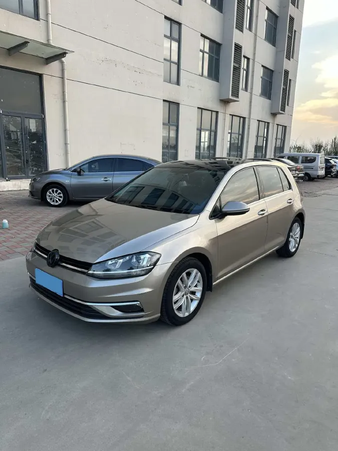 2018 Volkswagen Golf 1.4T 131HP L4 7DCT,autocango,china used car exporter,china ev exporter,chinese used car exporter,chinese used ev exporter