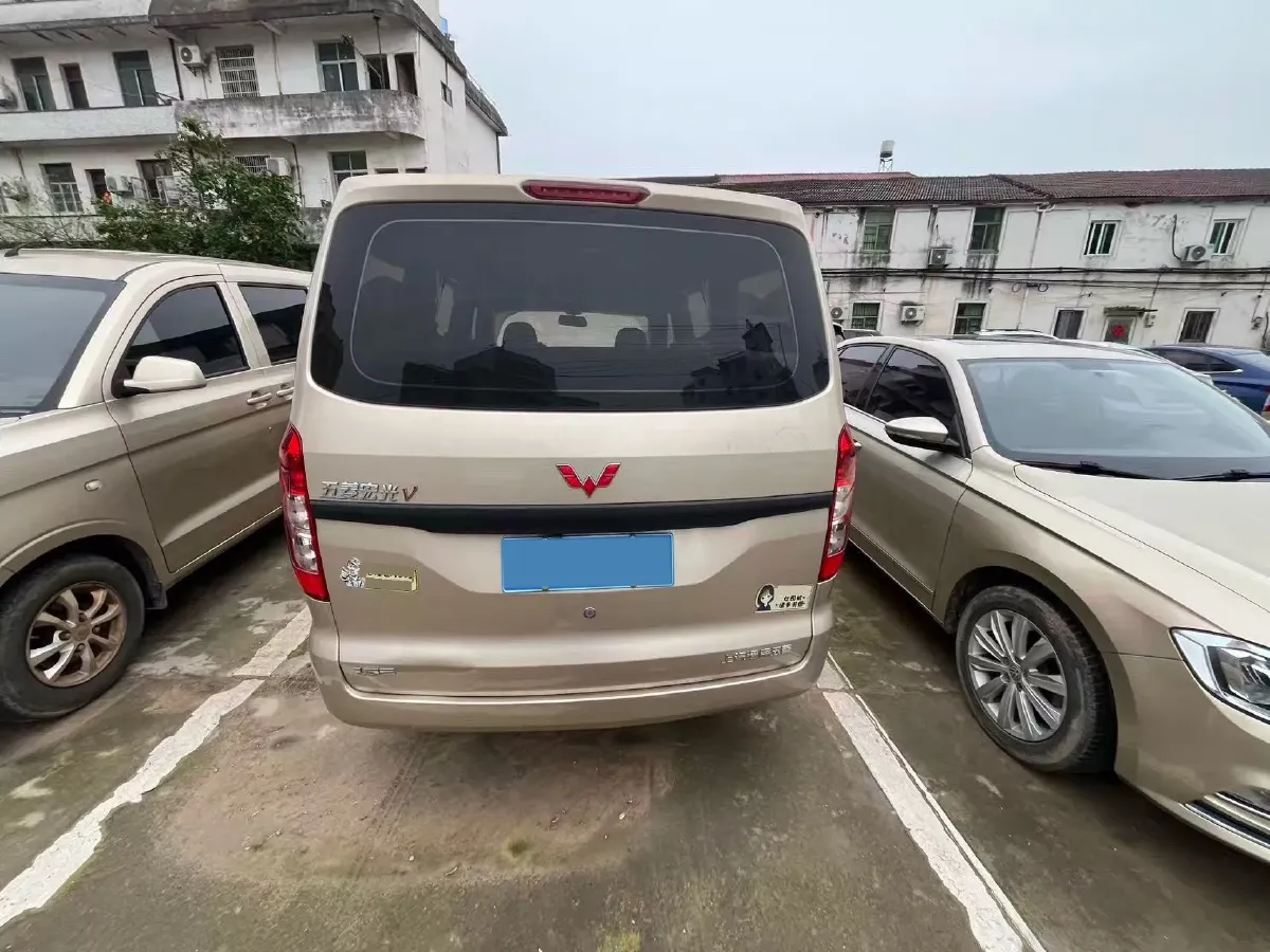 2022 JinBei Little Sea Lion X30 1.5L 102HP L4 5MT,autocango,china used car exporter,china ev exporter,chinese used car exporter,chinese used ev exporter