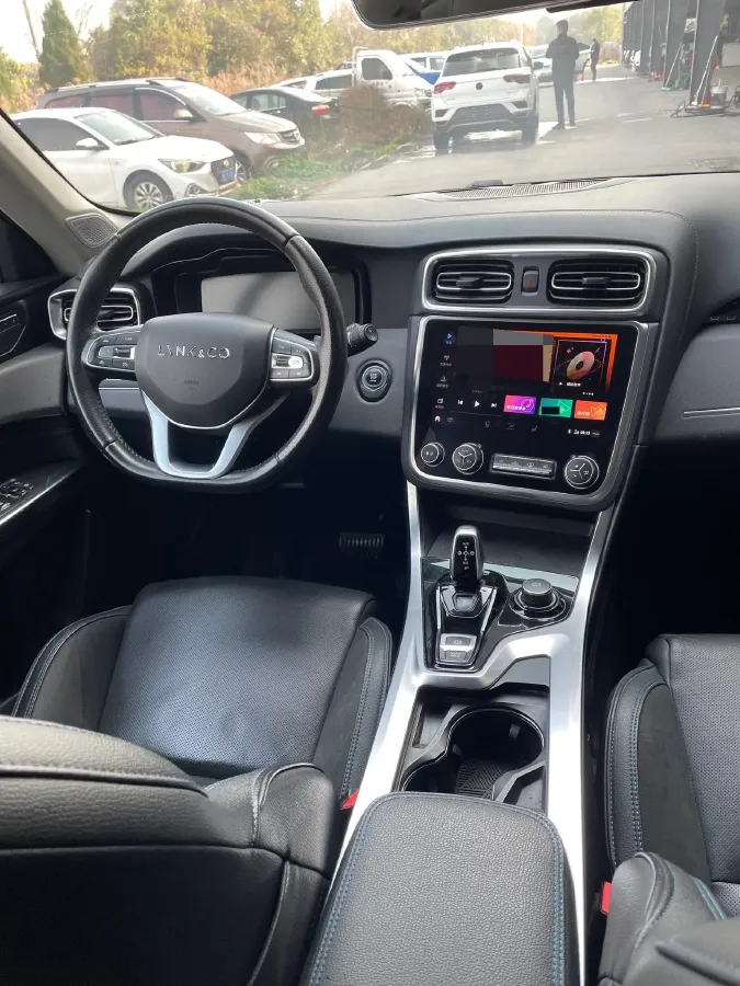 2019 LYNK&CO 01 EM-P 1.5T 180HP L3 7DCT PHEV 9.4KWH,autocango,china used car exporter,china ev exporter,chinese used car exporter,chinese used ev exporter