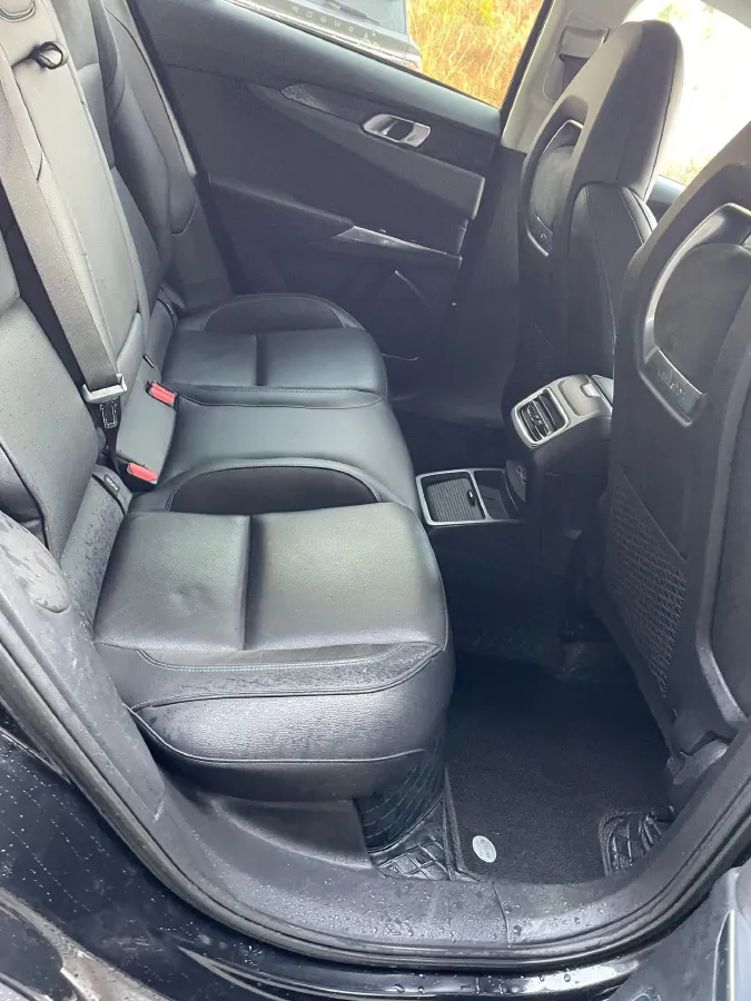 2019 LYNK&CO 01 EM-P 1.5T 180HP L3 7DCT PHEV 9.4KWH,autocango,china used car exporter,china ev exporter,chinese used car exporter,chinese used ev exporter