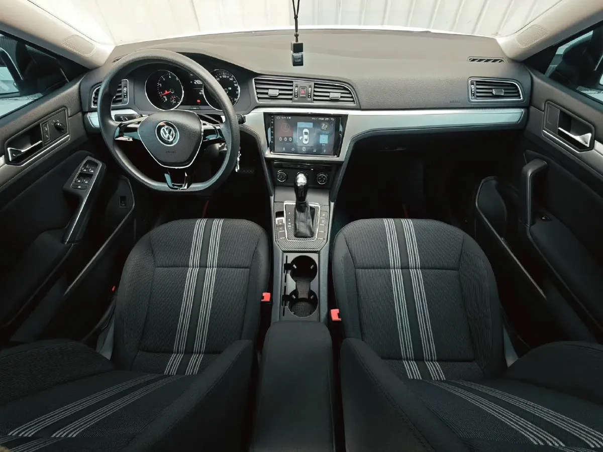 2018 Volkswagen Lamando 1.4T 131HP L4 7DCT,autocango,china used car exporter,china ev exporter,chinese used car exporter,chinese used ev exporter