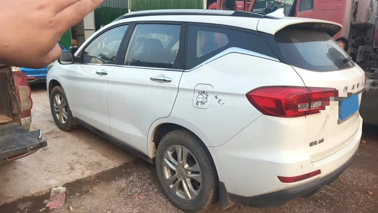 2019 Haval M6 1.5T 150HP L4 7DCT,autocango,china used car exporter,china ev exporter,chinese used car exporter,chinese used ev exporter