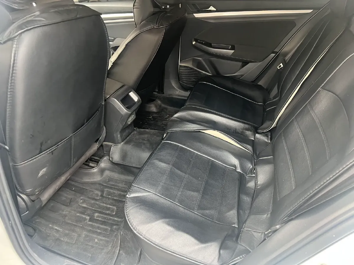 2021 Volkswagen Bora 1.5L 113HP L4 6AT,autocango,china used car exporter,china ev exporter,chinese used car exporter,chinese used ev exporter