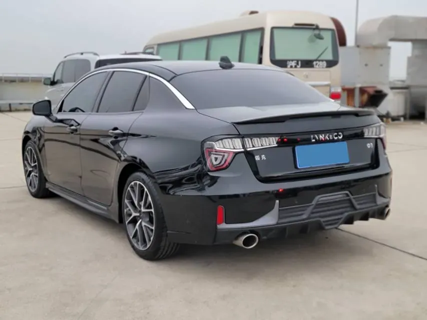 2022 LYNK&CO 03 1.5T 180HP L3 7DCT,autocango,china used car exporter,china ev exporter,chinese used car exporter,chinese used ev exporter