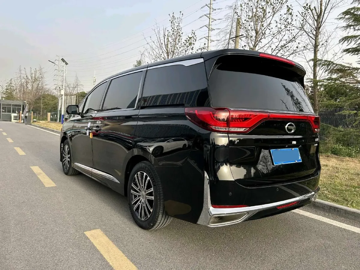 2021 GAC Trumpchi M8 2.0T 252HP L4 8AT,autocango,china used car exporter,china ev exporter,chinese used car exporter,chinese used ev exporter