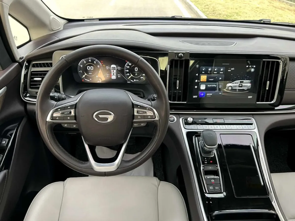 2021 GAC Trumpchi M8 2.0T 252HP L4 8AT,autocango,china used car exporter,china ev exporter,chinese used car exporter,chinese used ev exporter