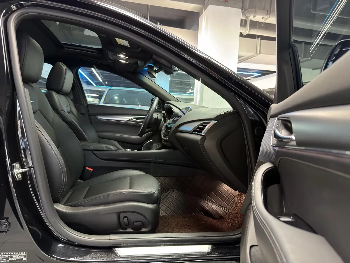 2023 Cadillac CT5 2.0T 237HP L4 10AT,autocango,china used car exporter,china ev exporter,chinese used car exporter,chinese used ev exporter