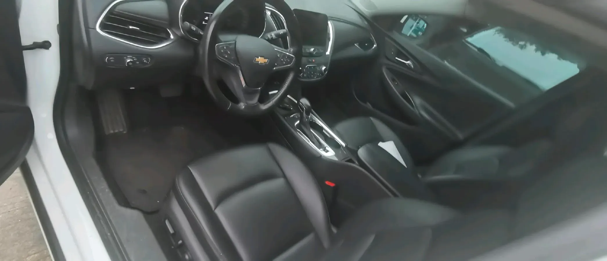 2022 Chevrolet Malibu XL 1.5T 169HP L4 9AT,autocango,china used car exporter,china ev exporter,chinese used car exporter,chinese used ev exporter