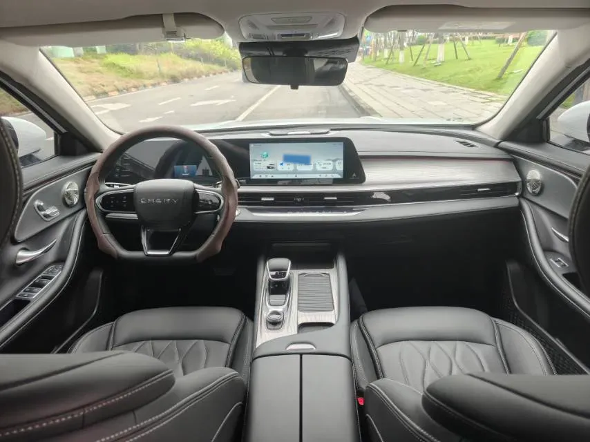 2025 Chery Arrizo 8 1.6T 197HP L4 7DCT,autocango,china used car exporter,china ev exporter,chinese used car exporter,chinese used ev exporter