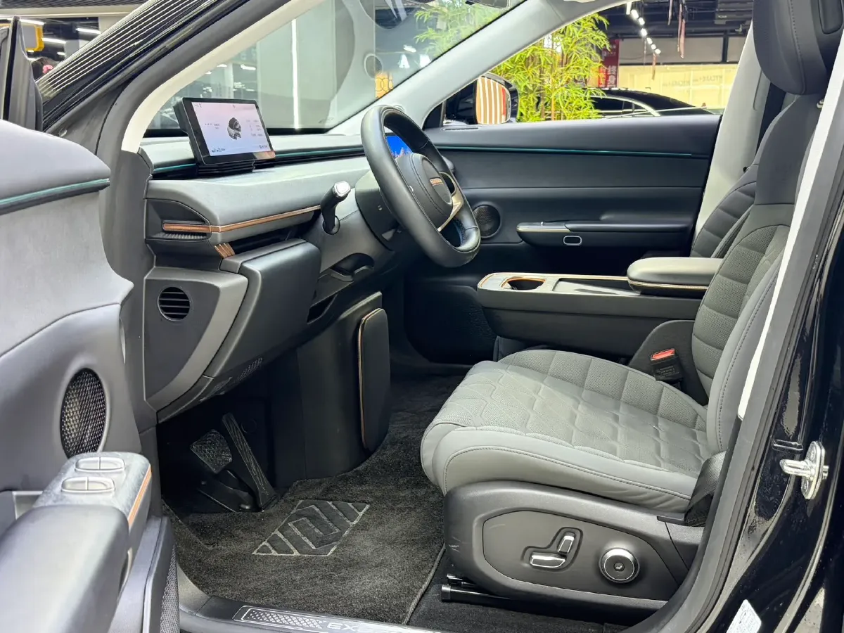 2024 Exceed Sterra ET REEV 156HP REEV 32KWH,autocango,china used car exporter,china ev exporter,chinese used car exporter,chinese used ev exporter