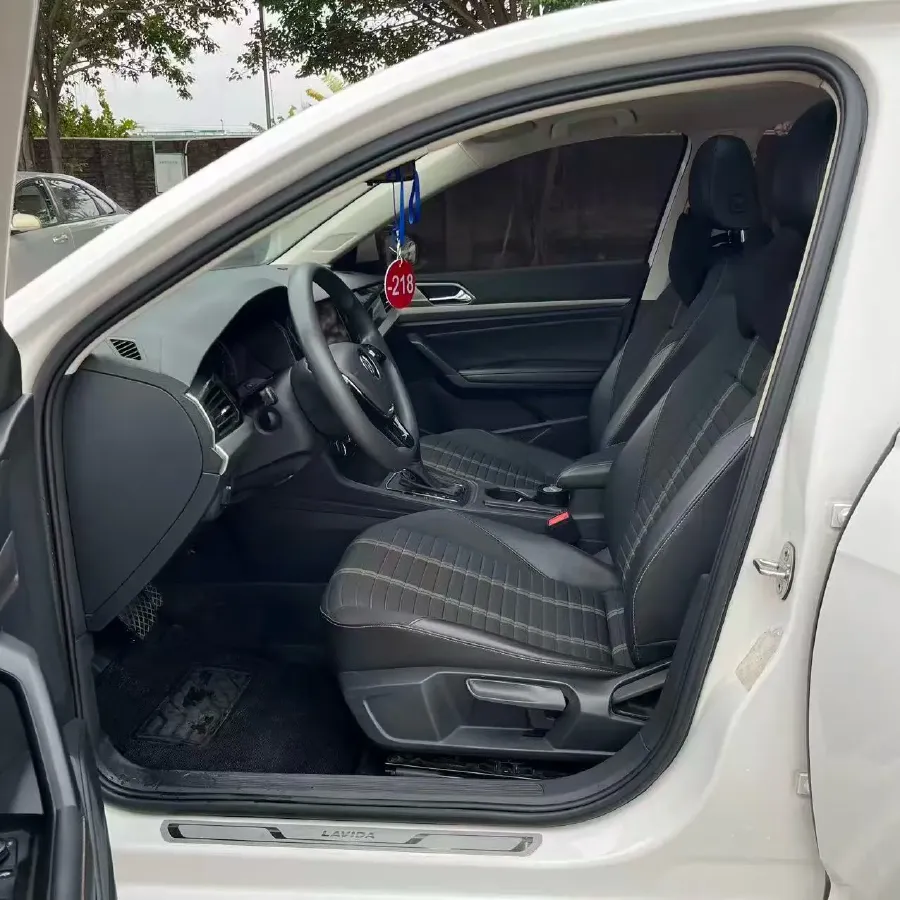 2018 Skoda Karoq 1.4T 150HP L4 7DCT,autocango,china used car exporter,china ev exporter,chinese used car exporter,chinese used ev exporter