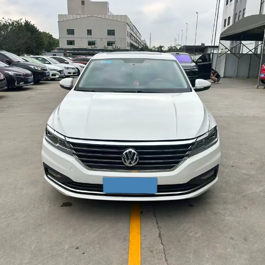 2018 Skoda Karoq 1.4T 150HP L4 7DCT,autocango,china used car exporter,china ev exporter,chinese used car exporter,chinese used ev exporter