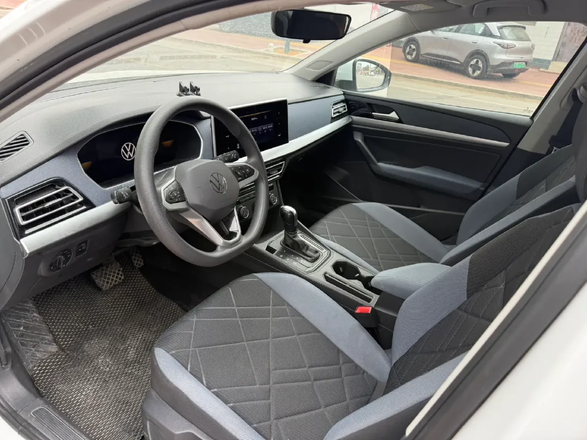 2023 Volkswagen Lavida 1.5L 110HP L4 6AT,autocango,china used car exporter,china ev exporter,chinese used car exporter,chinese used ev exporter