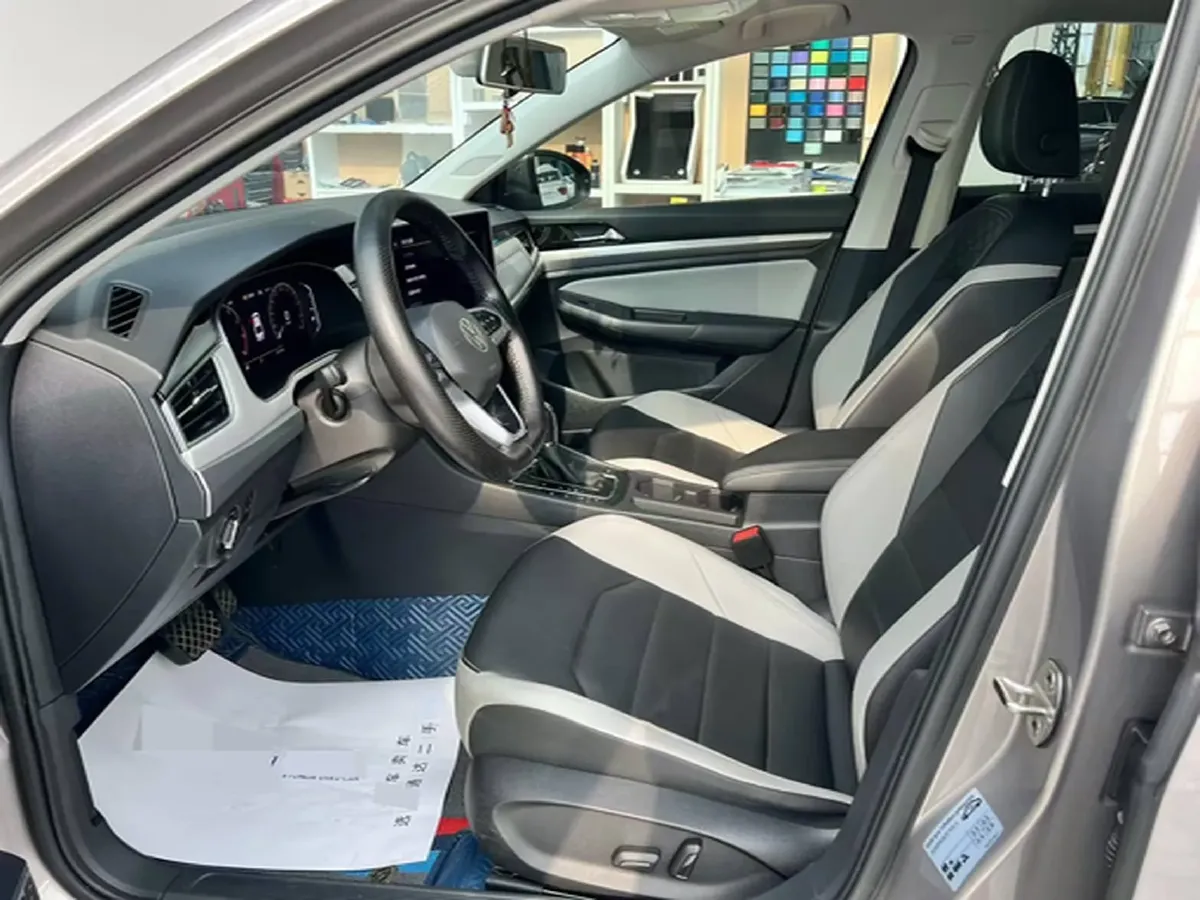 2024 Volkswagen Bora 1.5T 160HP L4 7DCT,autocango,china used car exporter,china ev exporter,chinese used car exporter,chinese used ev exporter
