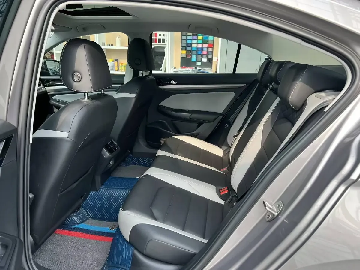 2024 Volkswagen Bora 1.5T 160HP L4 7DCT,autocango,china used car exporter,china ev exporter,chinese used car exporter,chinese used ev exporter