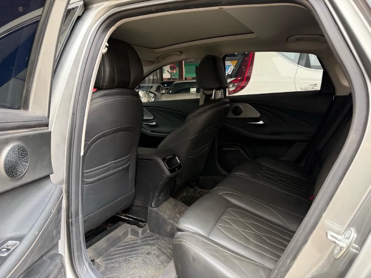 2022 Chery Arrizo 8 1.6T 197HP L4 7DCT,autocango,china used car exporter,china ev exporter,chinese used car exporter,chinese used ev exporter