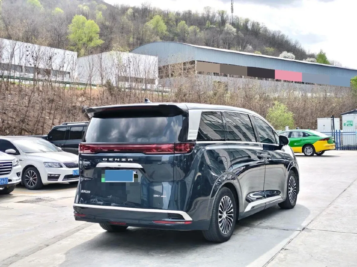 2024 Denza D9 1.5T 139HP L4 E-CVT PHEV 40KWH,autocango,china used car exporter,china ev exporter,chinese used car exporter,chinese used ev exporter