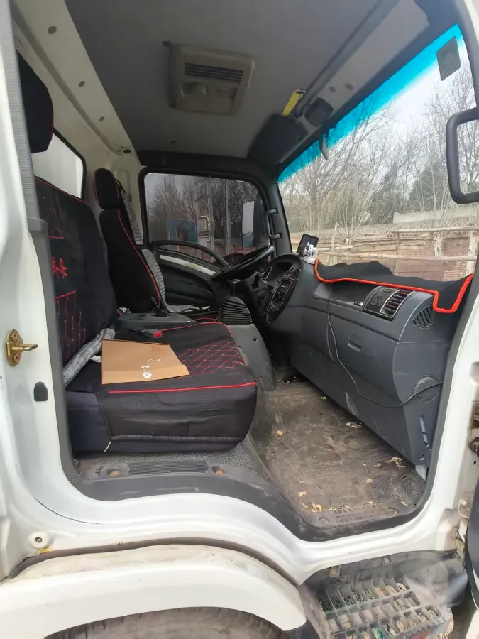 2008 Toyota Yaris 1.6L 118HP L4 5MT,autocango,china used car exporter,china ev exporter,chinese used car exporter,chinese used ev exporter