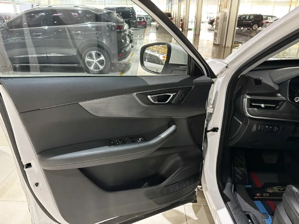 2020 Chery Tiggo 5x 1.5L 116HP L4 CVT,autocango,china used car exporter,china ev exporter,chinese used car exporter,chinese used ev exporter