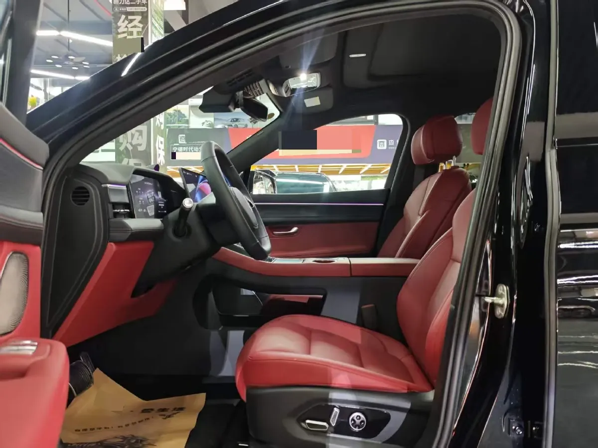 2024 AITO AITO M5 1.5T 152HP L4 REEV 42KWH,autocango,china used car exporter,china ev exporter,chinese used car exporter,chinese used ev exporter