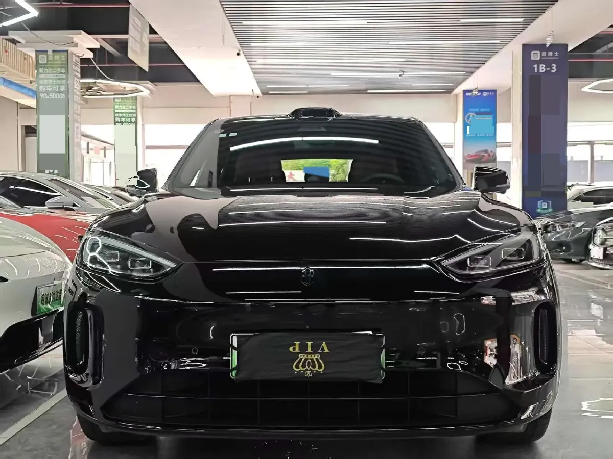 2024 AITO AITO M5 1.5T 152HP L4 REEV 42KWH,autocango,china used car exporter,china ev exporter,chinese used car exporter,chinese used ev exporter