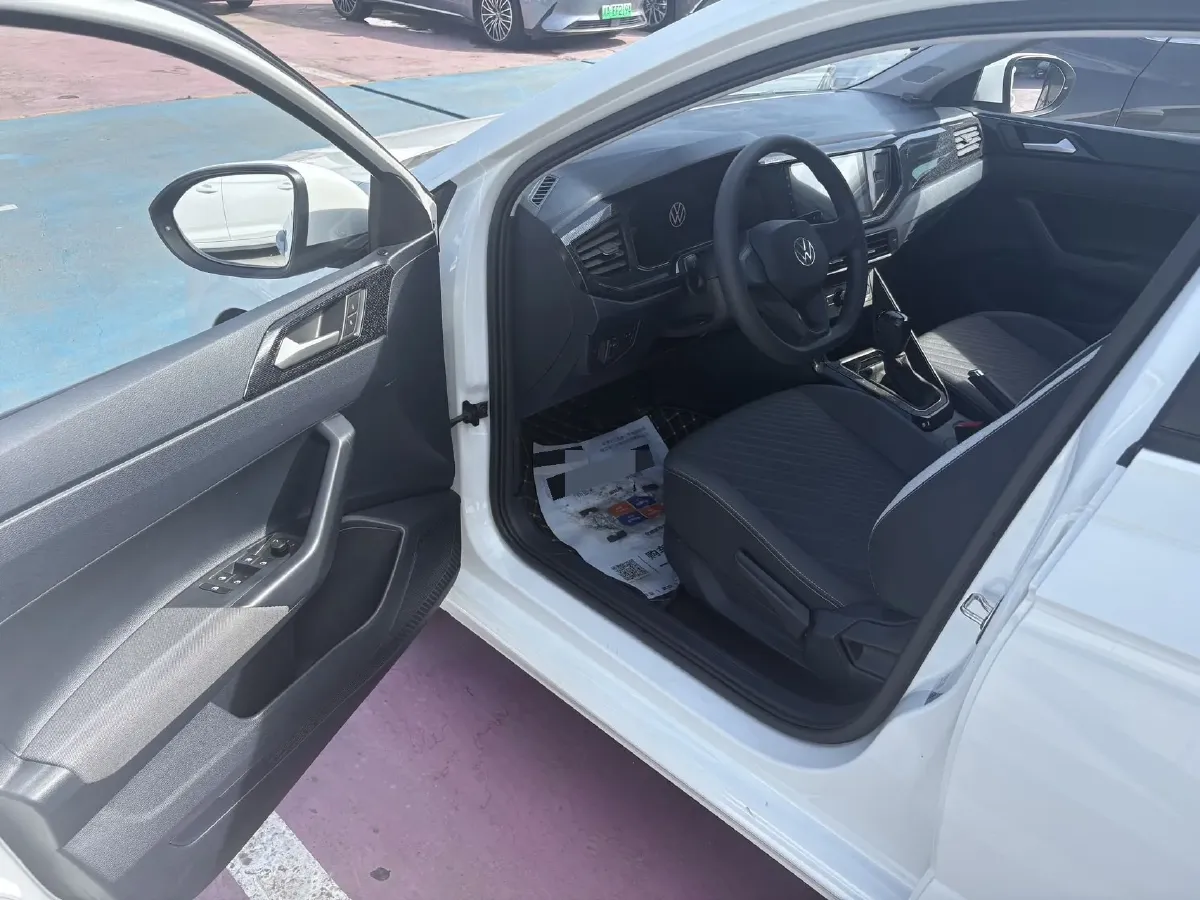 2025 Volkswagen Lavida 1.5L 110HP L4 6AT,autocango,china used car exporter,china ev exporter,chinese used car exporter,chinese used ev exporter