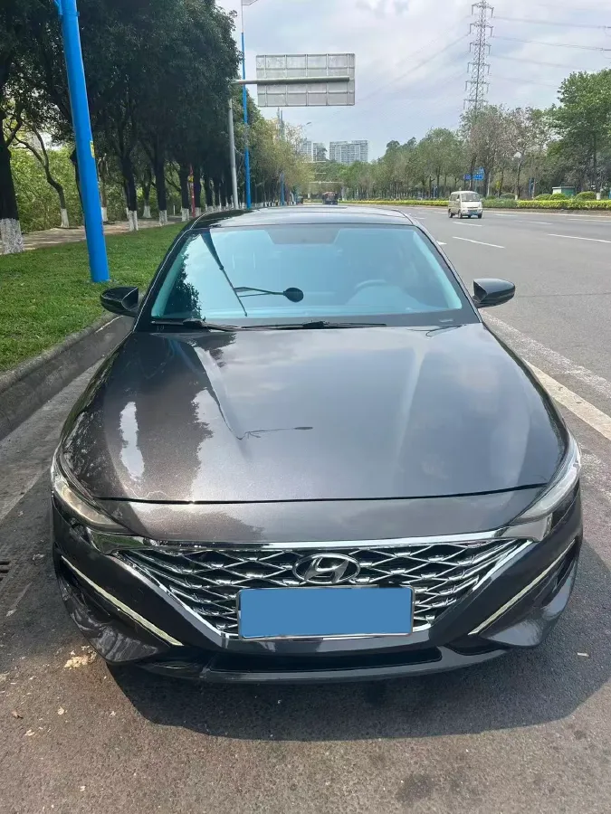 2019 Hyundai La Festa 1.6T 190HP L4 7DCT,autocango,china used car exporter,china ev exporter,chinese used car exporter,chinese used ev exporter