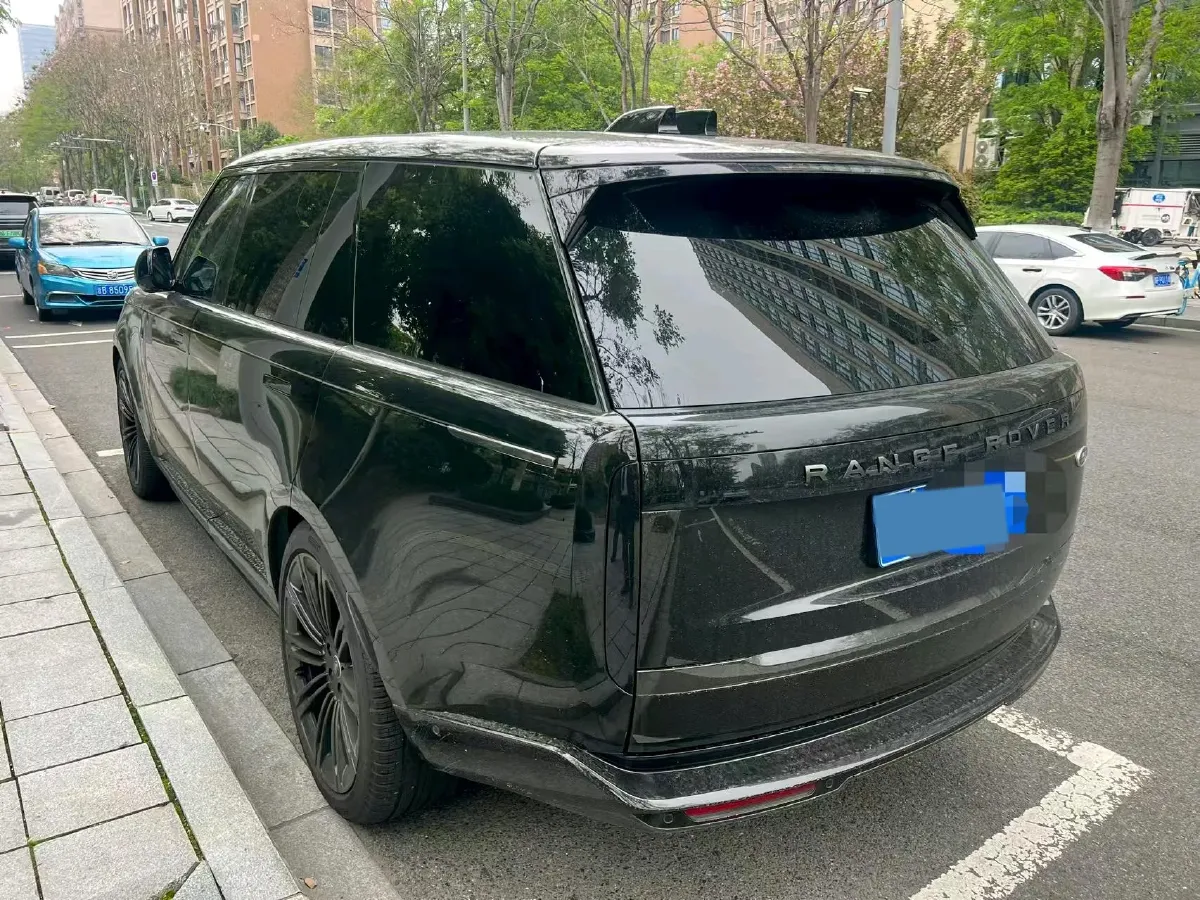 2025 Land Rover Range Rover 3.0T 400HP L6 8AT,autocango,china used car exporter,china ev exporter,chinese used car exporter,chinese used ev exporter