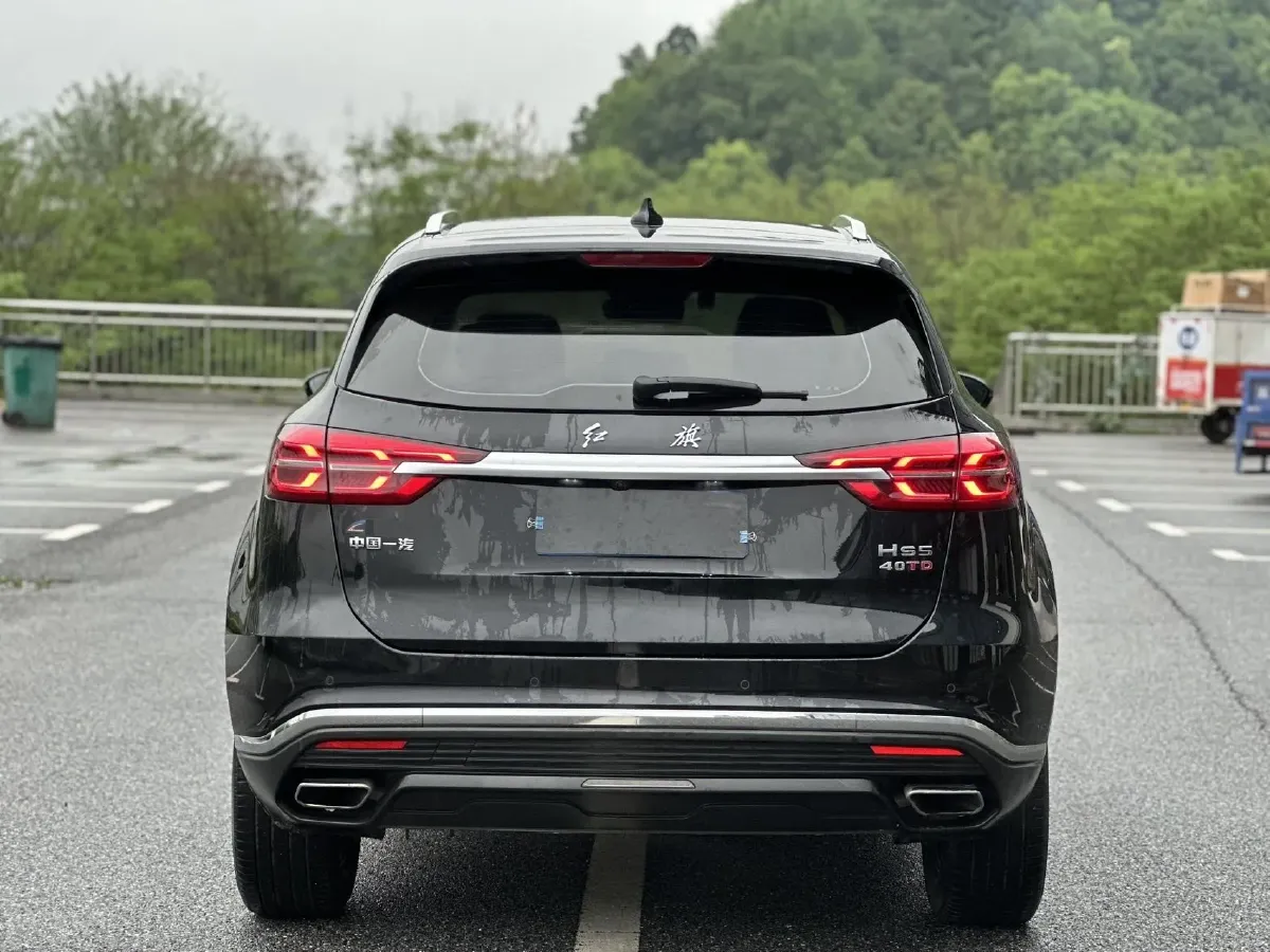 2022 HongQi HS5 2.0T 224HP L4 6AT,autocango,china used car exporter,china ev exporter,chinese used car exporter,chinese used ev exporter