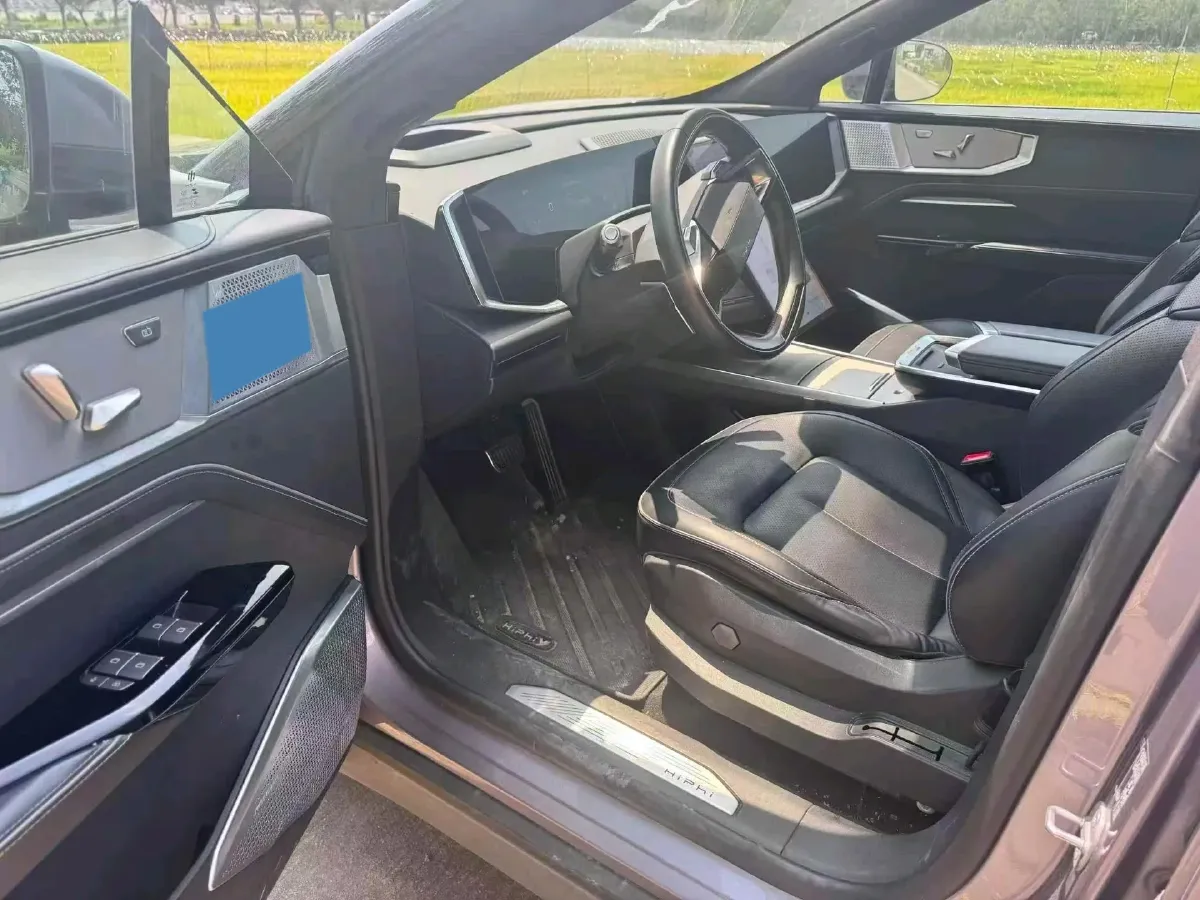 2023 HiPhi Y BEV 76.6KWH,autocango,china used car exporter,china ev exporter,chinese used car exporter,chinese used ev exporter