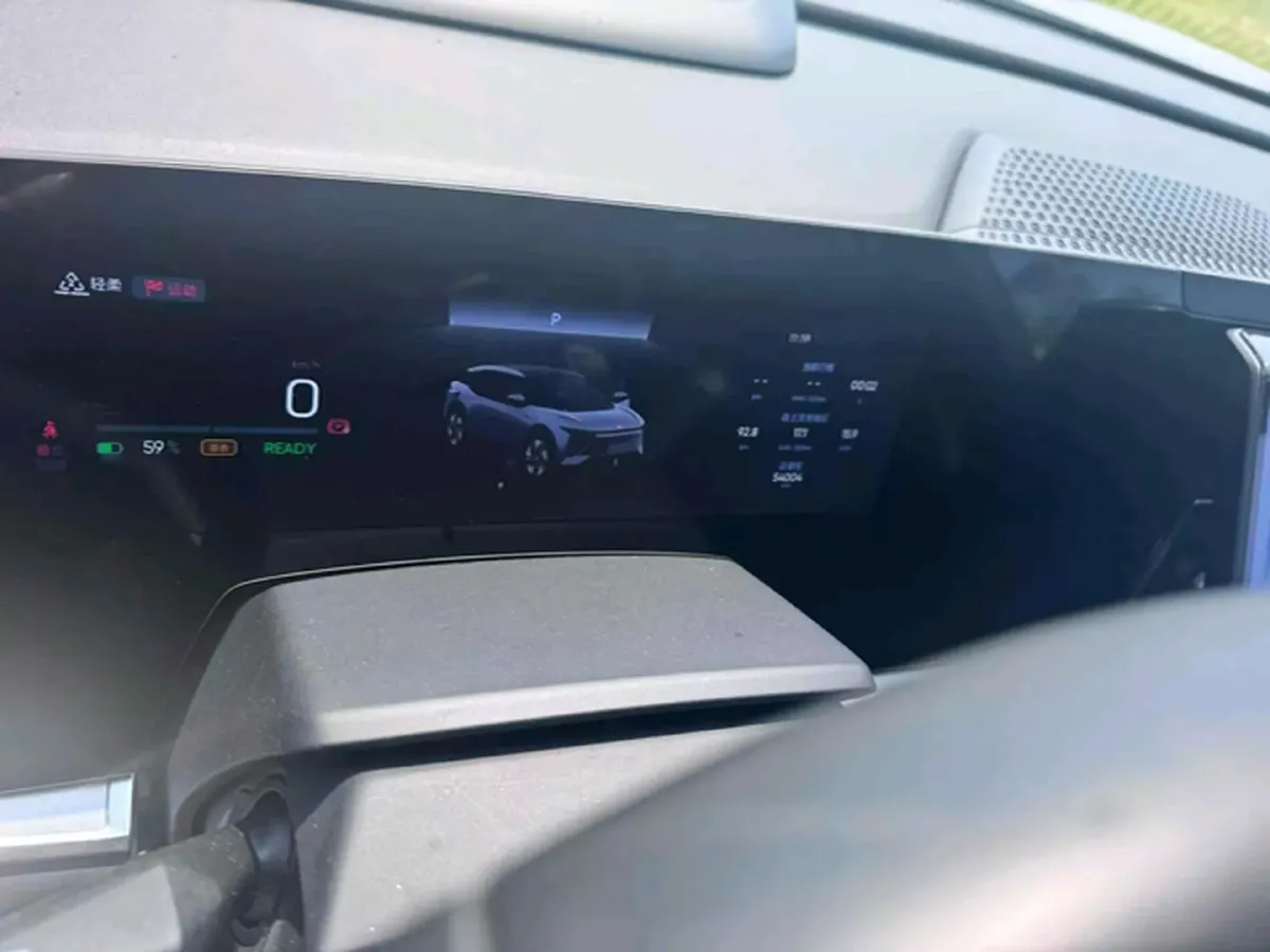 2023 HiPhi Y BEV 76.6KWH,autocango,china used car exporter,china ev exporter,chinese used car exporter,chinese used ev exporter