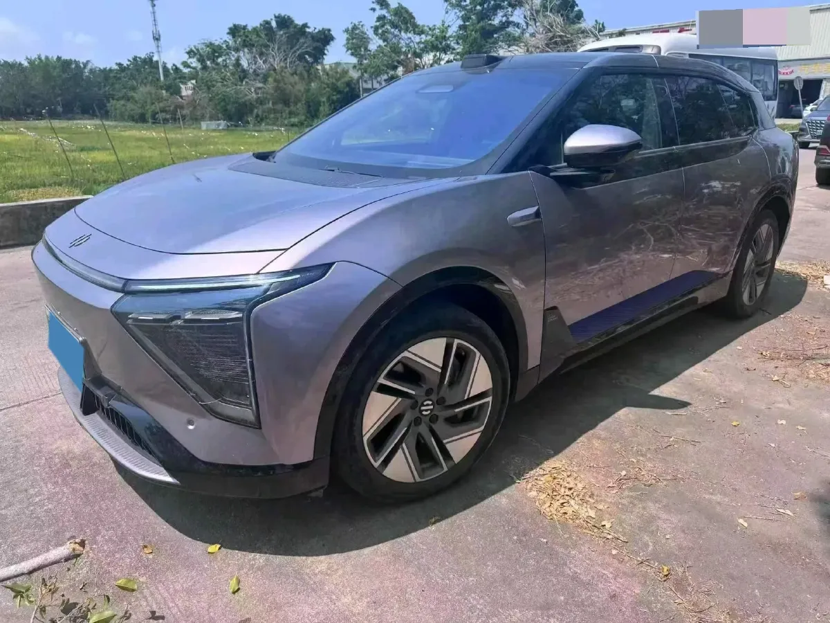 2023 HiPhi Y BEV 76.6KWH,autocango,china used car exporter,china ev exporter,chinese used car exporter,chinese used ev exporter