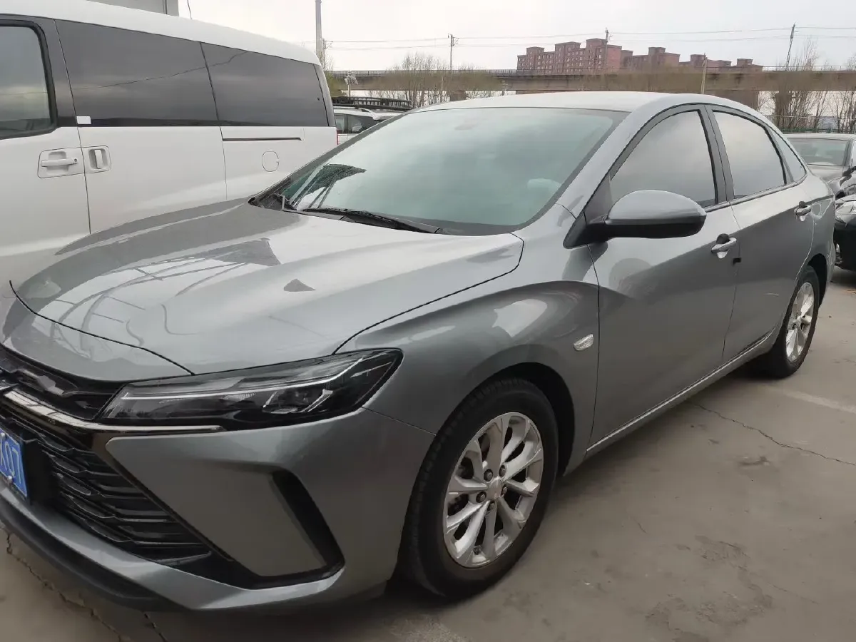 2023 Chevrolet Monza 1.5L 113HP L4 6DCT,autocango,china used car exporter,china ev exporter,chinese used car exporter,chinese used ev exporter