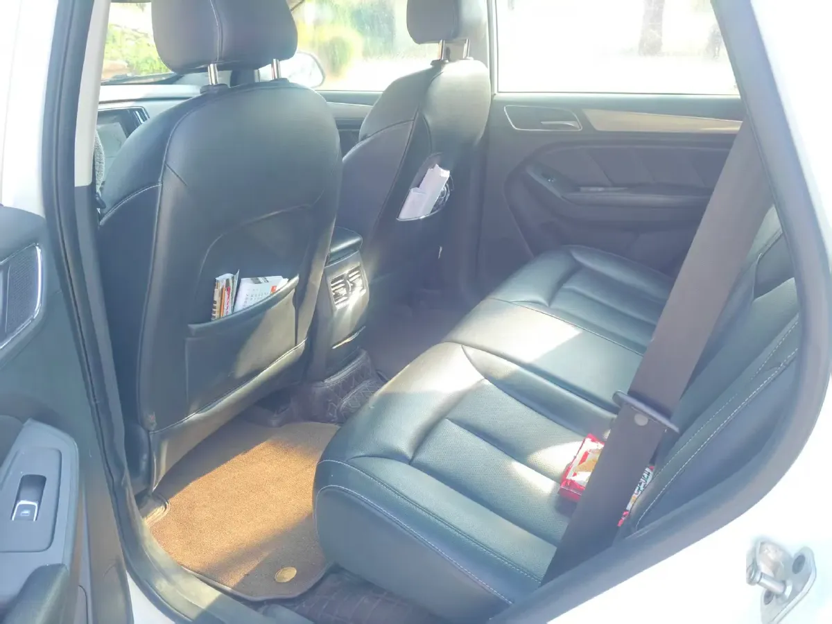 2018 Roewe RX5 1.5T 169HP L4 7DCT,autocango,china used car exporter,china ev exporter,chinese used car exporter,chinese used ev exporter