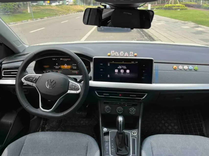 2024 Volkswagen Lavida 1.5T 160HP L4 7DCT,autocango,china used car exporter,china ev exporter,chinese used car exporter,chinese used ev exporter