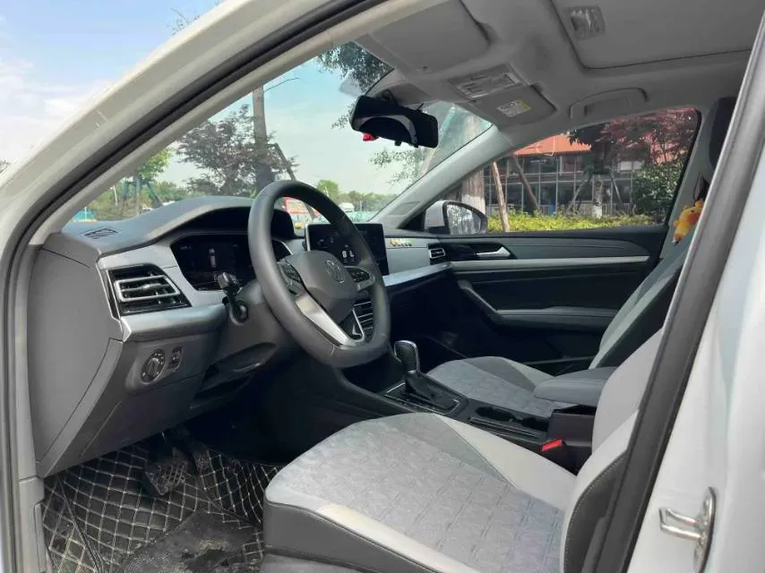 2024 Volkswagen Lavida 1.5T 160HP L4 7DCT,autocango,china used car exporter,china ev exporter,chinese used car exporter,chinese used ev exporter