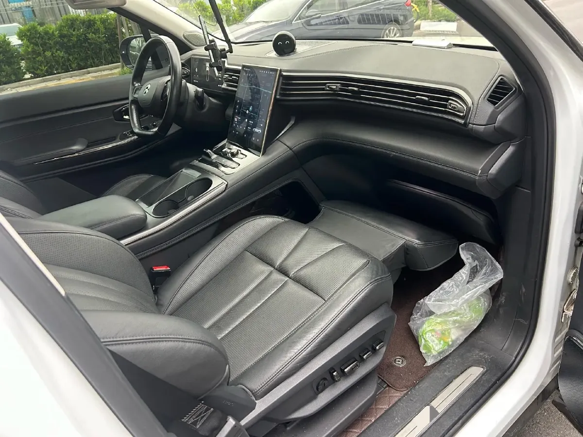 2020 NIO ES8 BEV 70KWH,autocango,china used car exporter,china ev exporter,chinese used car exporter,chinese used ev exporter