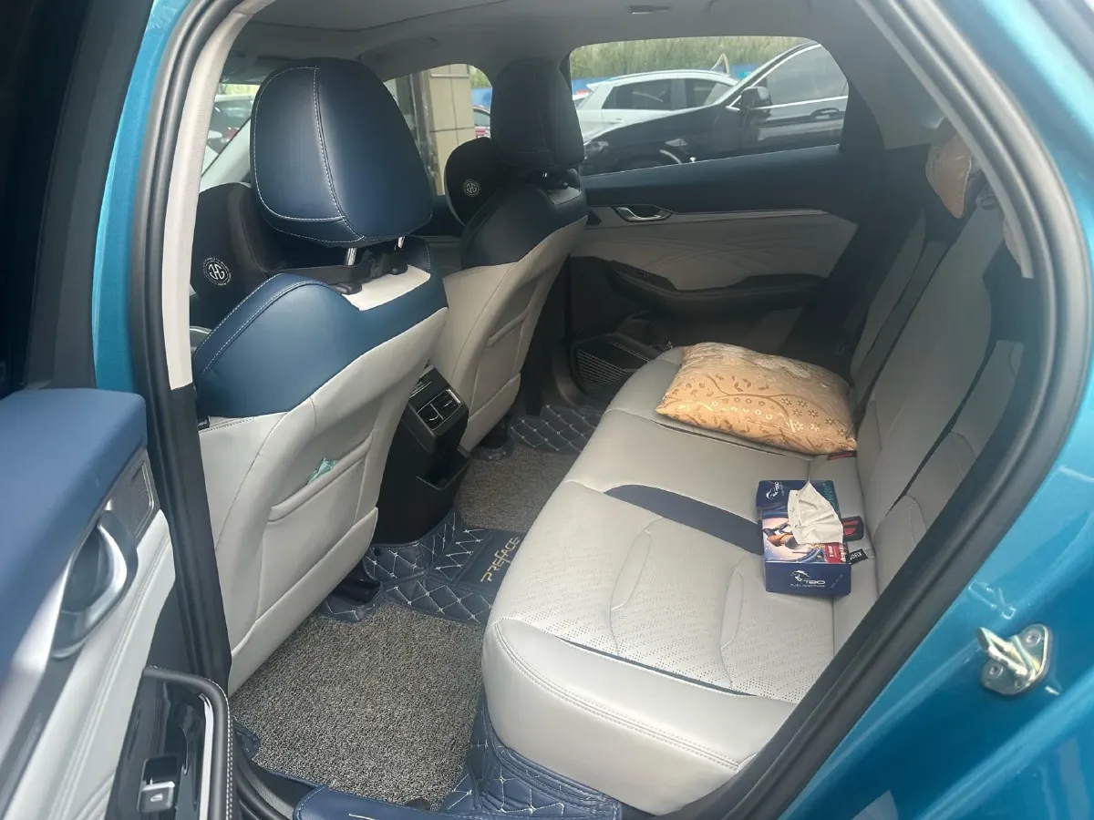 2021 Geely Preface 2.0T 190HP L4 7DCT,autocango,china used car exporter,china ev exporter,chinese used car exporter,chinese used ev exporter