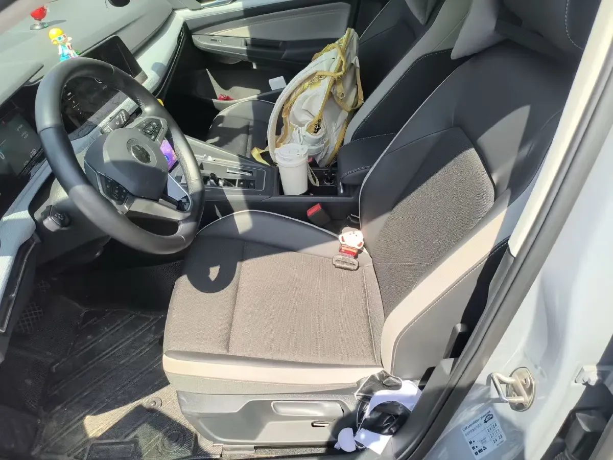 2021 Volkswagen Golf 1.4T 150HP L4 7DCT,autocango,china used car exporter,china ev exporter,chinese used car exporter,chinese used ev exporter