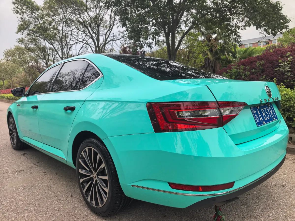 2017 Skoda Superb 1.4T 150HP L4 7DCT,autocango,china used car exporter,china ev exporter,chinese used car exporter,chinese used ev exporter
