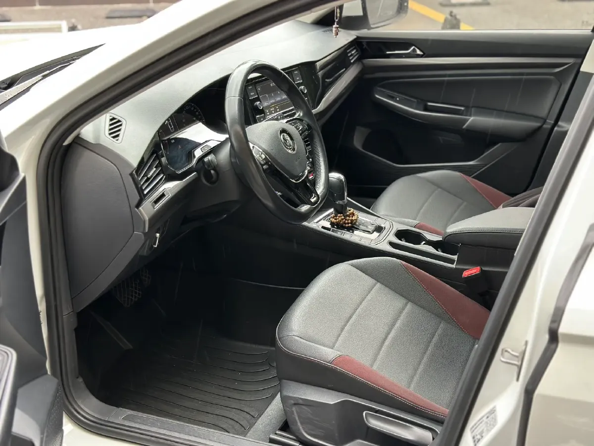 2020 Volkswagen Bora 1.5L 113HP L4 6AT,autocango,china used car exporter,china ev exporter,chinese used car exporter,chinese used ev exporter