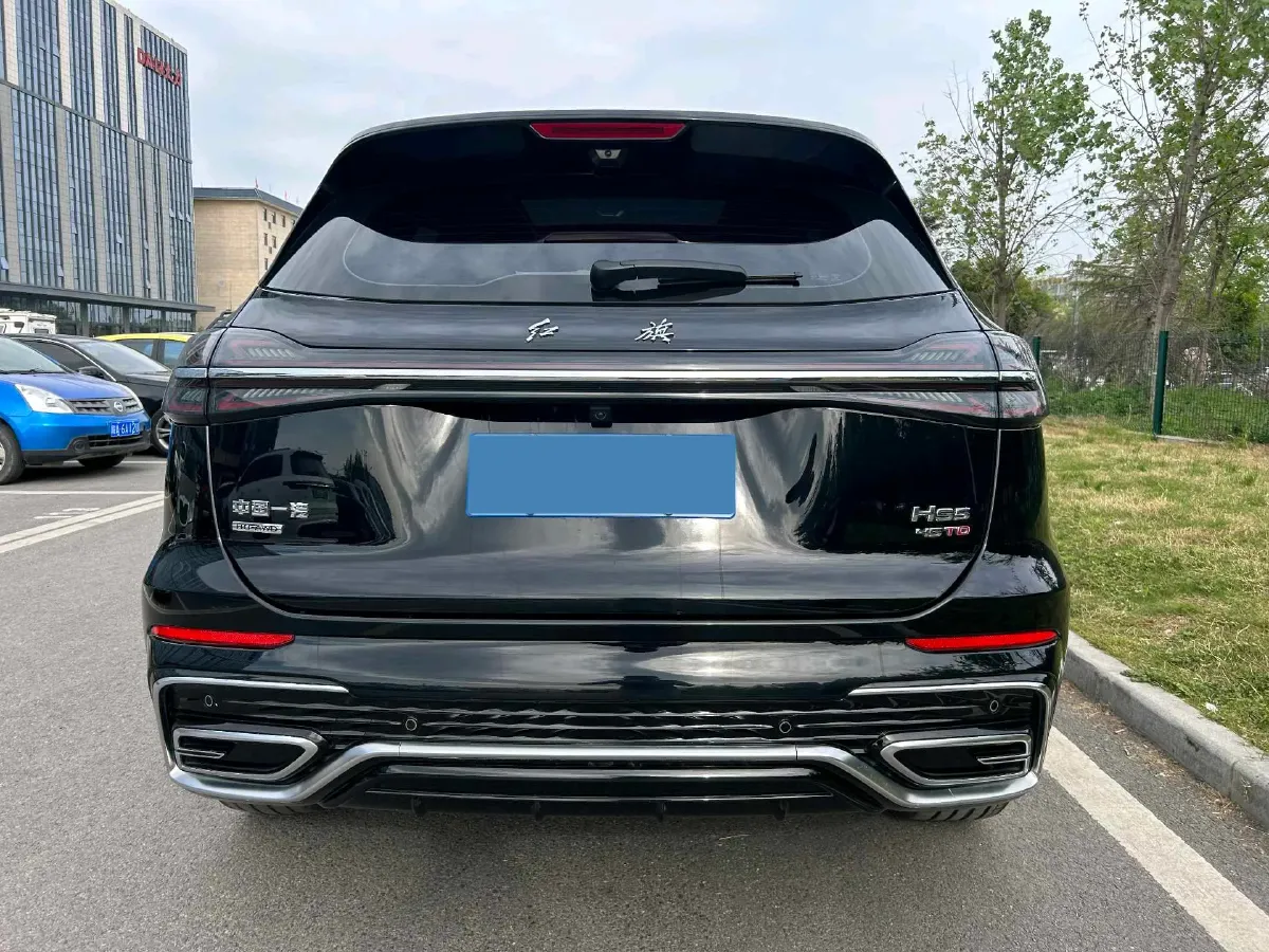 2023 HongQi HS5 2.0T 252HP L4 8AT,autocango,china used car exporter,china ev exporter,chinese used car exporter,chinese used ev exporter